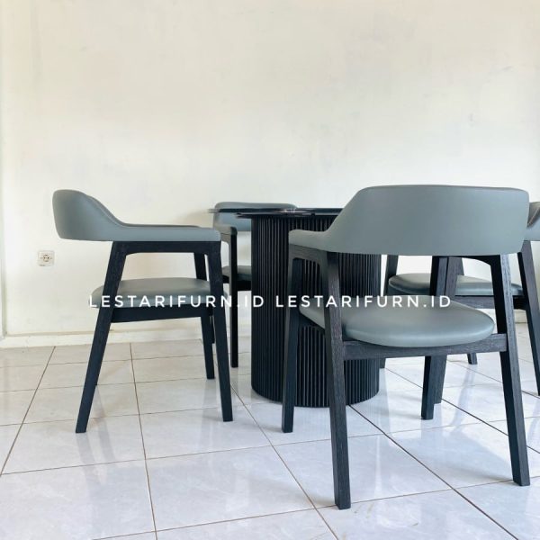 Leandro Dining Table set - Image 4