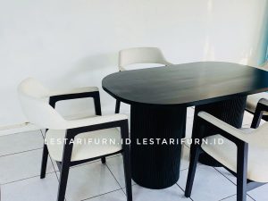 Hikori Dining Table