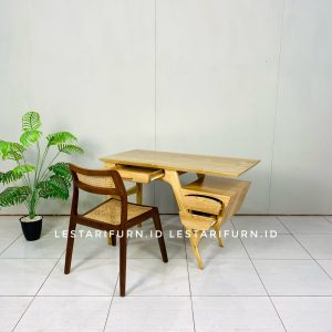Padha Desk Table