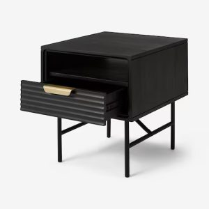Gaman Bedside