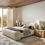 Calome Bed